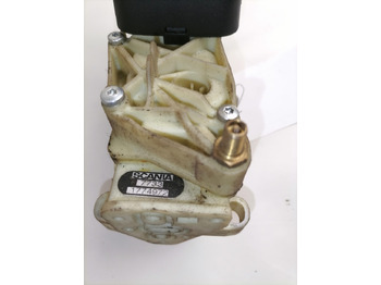 Pièce universelle pour Camion Scania Handbrake control lever 1774972: photos 4