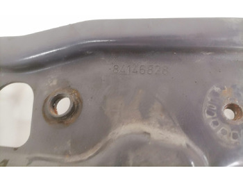 Lumière/ Éclairage pour Camion Volvo light bracket 84146828: photos 3