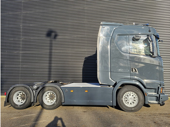 Tracteur routier Scania S730 V8 6x4 / HYDRAULIC / FULL AIR / RETARDER: photos 3 Tracteur routier Scania S730 V8 6x4 / HYDRAULIC / FULL AIR / RETARDER: photos 3