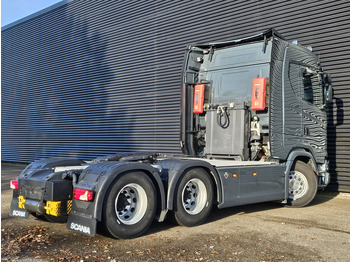 Tracteur routier Scania S730 V8 6x4 / HYDRAULIC / FULL AIR / RETARDER: photos 2 Tracteur routier Scania S730 V8 6x4 / HYDRAULIC / FULL AIR / RETARDER: photos 2