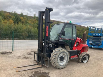 Chariot tout terrain MANITOU M 30-4