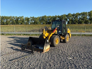 Chargeuse sur pneus CATERPILLAR 906