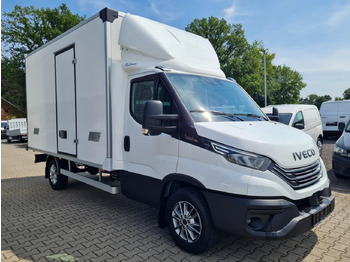 Fourgon grand volume Iveco DAILY 35S18 Koffer Automatik ALU KAMERA NAVI TEMPOMAT: photos 3 Fourgon grand volume Iveco DAILY 35S18 Koffer Automatik ALU KAMERA NAVI TEMPOMAT: photos 3