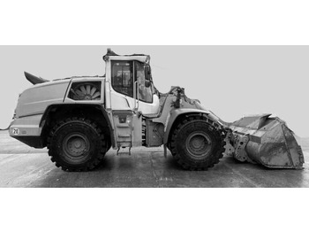 Chargeuse LIEBHERR L 556