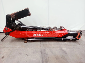 Grue auxiliaire FASSI