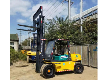 Chariot élévateur diesel KOMATSU