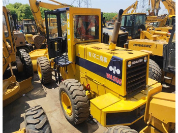Chargeuse sur pneus KOMATSU