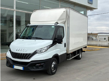 Fourgon grand volume IVECO Daily 35c16