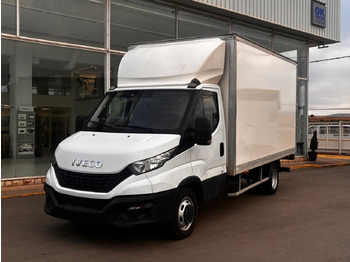Fourgon grand volume IVECO Daily 35c16