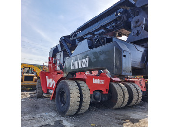 Reach stacker FANTUZZI