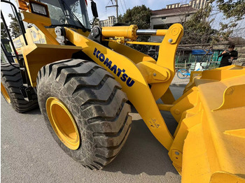 Chargeuse sur pneus KOMATSU WA380: photos 2 Chargeuse sur pneus KOMATSU WA380: photos 2