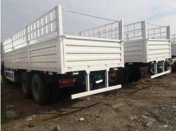 Camion bétaillère SINOTRUK HOWO