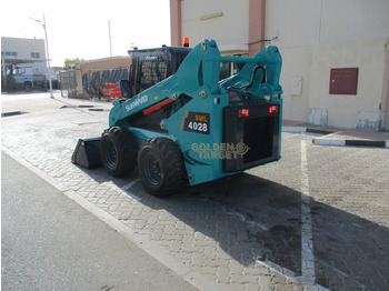 Mini chargeuse neuf SUNWARD SWL4028 Skid Steer: photos 4