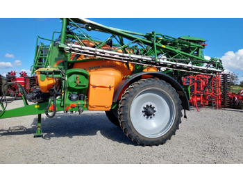 Pulvérisateur traîné AMAZONE
