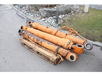 Vérin hydraulique pour Engins de chantier Hitachi FH 220 LC: photos 5