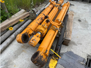 Vérin hydraulique pour Engins de chantier Samsung SE 210: photos 4