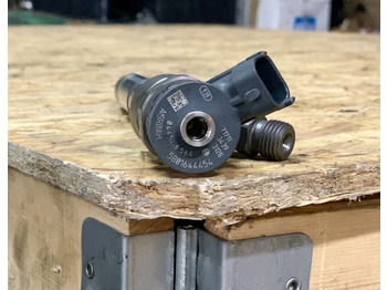 Injecteur pour Véhicule utilitaire 0445110564 for IVECO Daily 3.0 commercial vehicle: photos 3