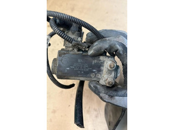 Valve de frein pour Camion ZAWÓR ELEKTORMAGNETYCZNY 5382900200 MAN TGA 5382900200: photos 3