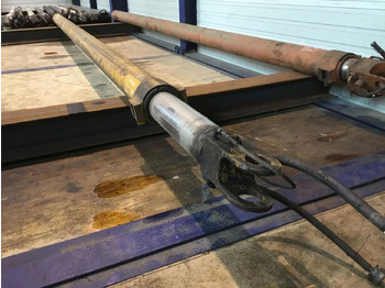Vérin hydraulique LIEBHERR