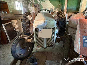 Tracteur agricole MASSEY FERGUSON