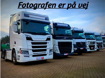 Camion porte-voitures MAN TGS 35.440
