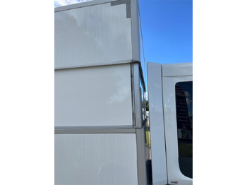 Camion fourgon Volvo FL 250 16 ton: photos 3