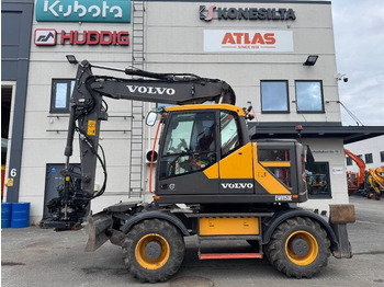 Pelle sur pneus VOLVO EWR150E