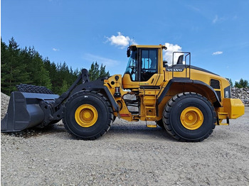 Chargeuse sur pneus VOLVO L220H