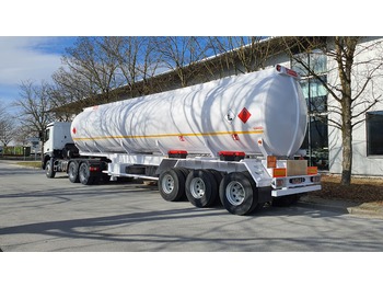 Crédit-bail de Sievering 40000 LITRE ADR FUEL TANK SEMI-TRAILER FOR MERCEDES ACTROS Sievering 40000 LITRE ADR FUEL TANK SEMI-TRAILER FOR MERCEDES ACTROS: photos 3 Crédit-bail de Sievering 40000 LITRE ADR FUEL TANK SEMI-TRAILER FOR MERCEDES ACTROS Sievering 40000 LITRE ADR FUEL TANK SEMI-TRAILER FOR MERCEDES ACTROS: photos 3