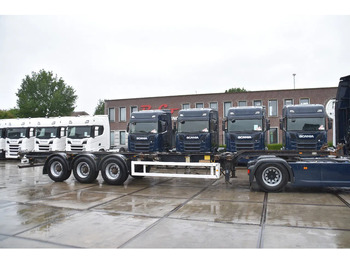Semi-remorque porte-conteneur/ Caisse mobile KRONE SDC