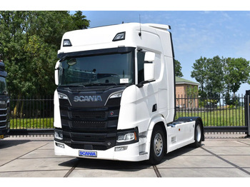 Tracteur routier Scania R520 V8 NGS 4x2 - RETARDER - 523 TKM - PARK. AIRCO - ACC - NAVI - 2 x FUEL TANKS - LED LIGHTS -: photos 2
