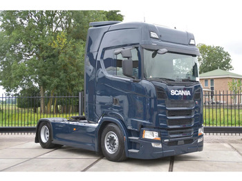 Tracteur routier SCANIA S 450