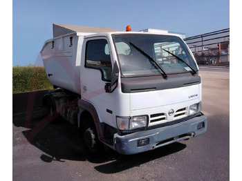 Camion NISSAN