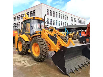 Tractopelle JCB 4CX