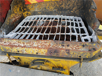 Camion pompe XCMG Official Hb56K 2016 Year 56m Concrete Boom Pump Truck for Sale: photos 5