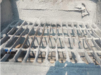 Camion pompe XCMG Official Road Construction Machinery HB37V 37m Used Concrete Pump Truck On Sale: photos 5