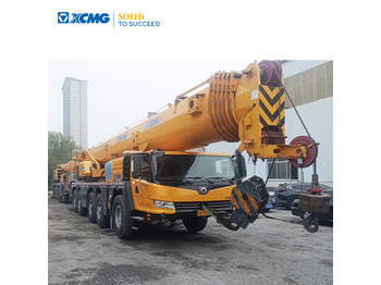 Grue tout-terrain XCMG XCA130
