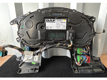 Panel de instrumentos DAF COUNTER CLOCK + HARNESS + CONSOLE DAF XF 106  1980452 + 1900912 + 1951834: photos 2
