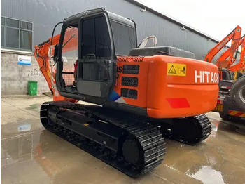 Pelle sur chenille HITACHI ZX120