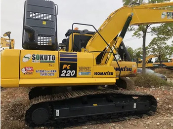 Pelle sur chenille KOMATSU PC200-8
