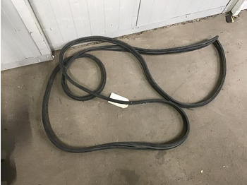 Cabine et intérieur LIEBHERR