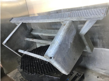 Cabine et intérieur LIEBHERR