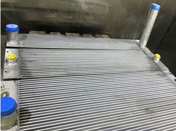 Radiateur d'huile neuf Liebherr Oil Cooler: photos 2