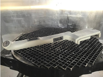 Cabine et intérieur LIEBHERR