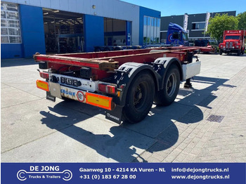 Semi-remorque porte-conteneur/ Caisse mobile KRONE
