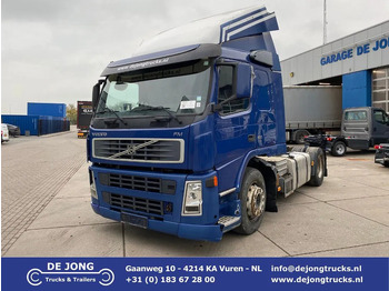 Tracteur routier VOLVO FM 300