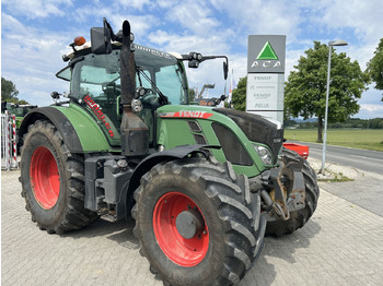 Tracteur agricole FENDT 724 Vario