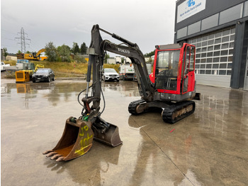 Pelle sur chenille VOLVO EC35