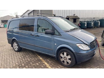 Utilitaire double cabine MERCEDES-BENZ Vito 111