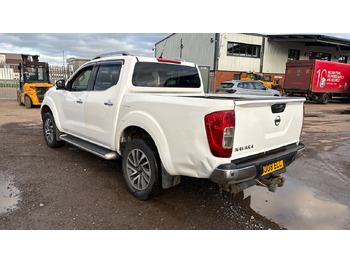 Pick-up Nissan Navara Tekna 2.3 DCI 190PS: photos 3
